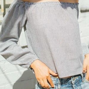 Brandy Melville Theia Top